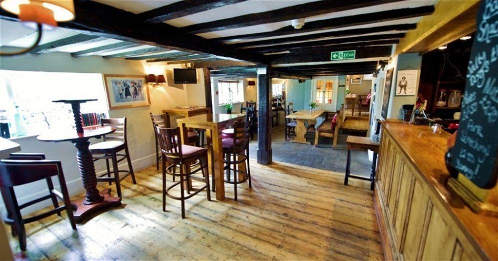 The Cherry Tree Inn Henley-on-Thames Zewnętrze zdjęcie