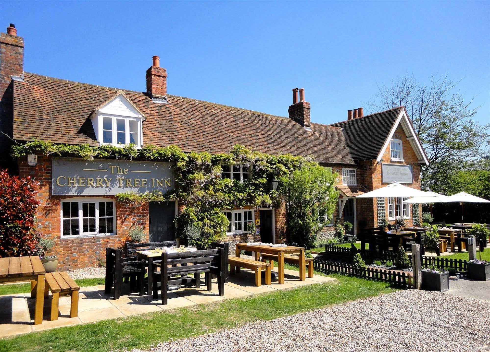 The Cherry Tree Inn Henley-on-Thames Zewnętrze zdjęcie